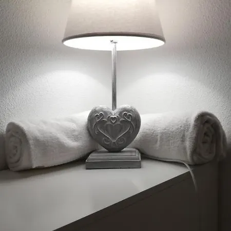 3 Chambres, Wifi, Netflix, 2 Stationnements * Montevrain