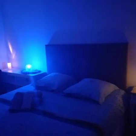 3 Chambres, Wifi, Netflix, 2 Stationnements Guest house Montevrain