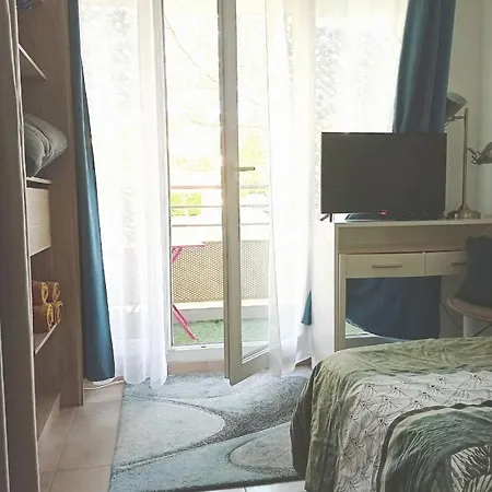 3 Chambres, Wifi, Netflix, 2 Stationnements *